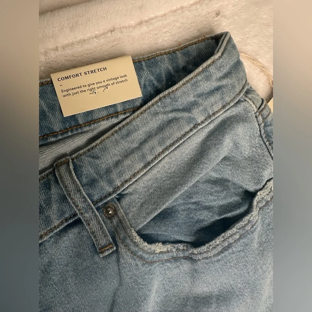 Universal Thread Women's High Waisted Straight Jeans 90's  Comfort Stretch 17 R - Picture 9 of 12